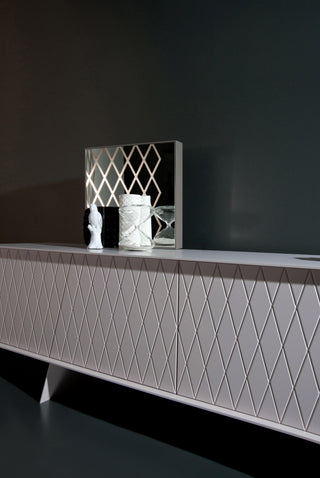 Comoda E-klipse 003
