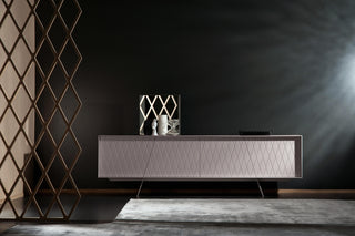 Comoda E-klipse 003